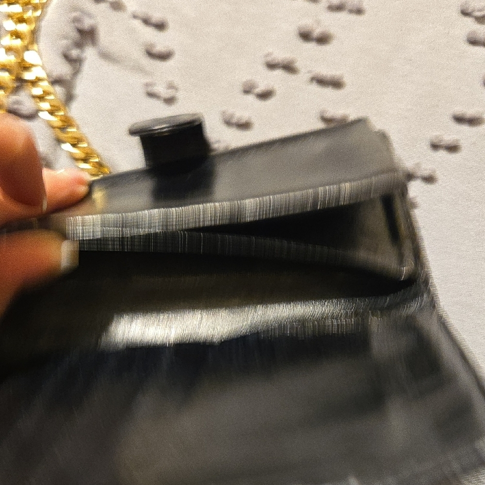 CHANEL Black Leather Card Holder with Gold Chain - Picture 6 of 11